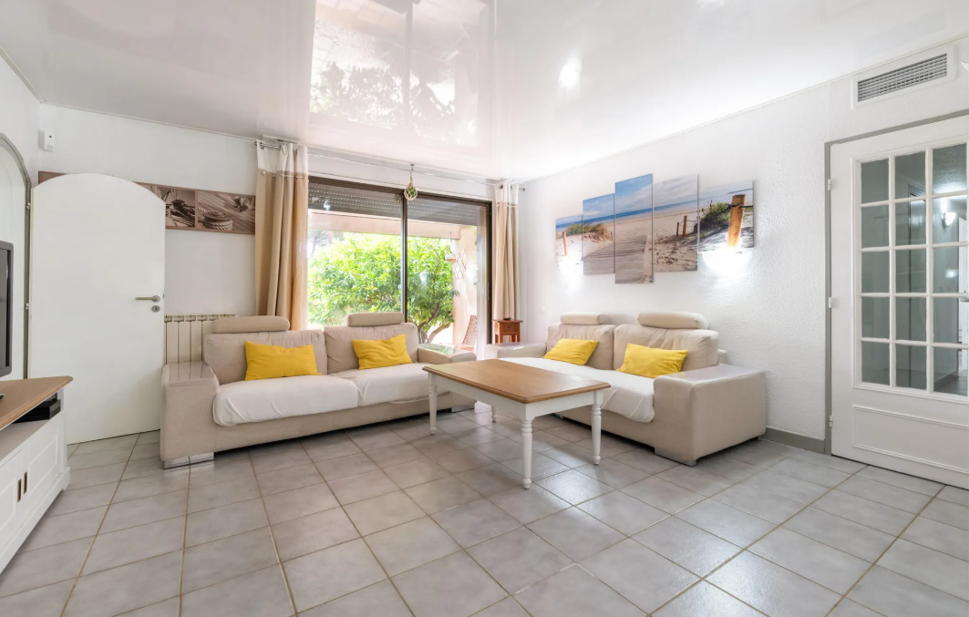 Maison-Vias-REF1231235