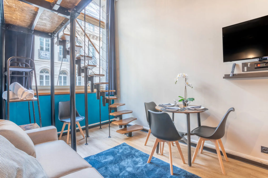 Appartement-Marseille-01-Le-Vieux-Port-La-Canebiere-REF7419635