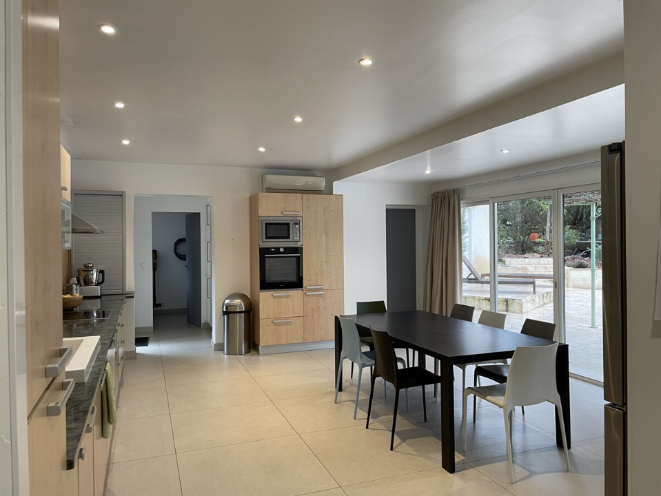 Maison-Cuers-REF7539514